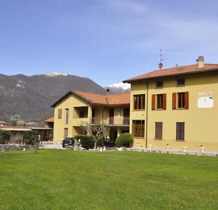 Il Coniglio Sulla Luna Erba Exterior photo